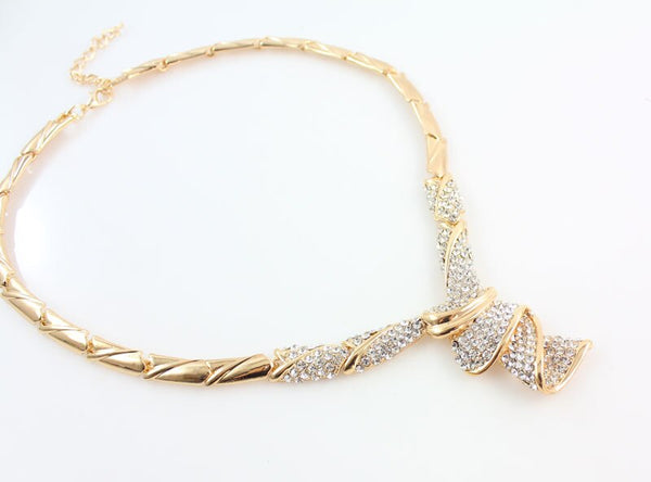 Wholesale Fashion Gold Color Alloy Rhinestone Wedding Jewelry Sets Necklace Bracelet Ring Earrings for Women Bridal